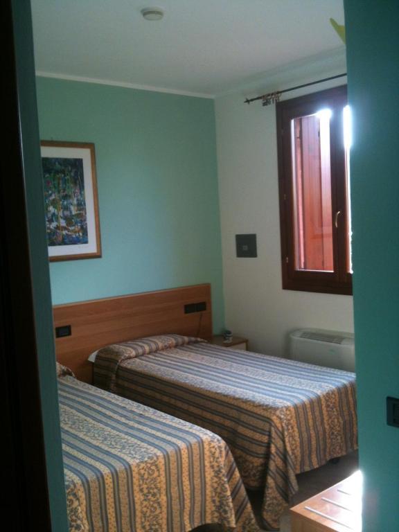 Hotel Le Corti Pitstop Ferrara Pokój zdjęcie