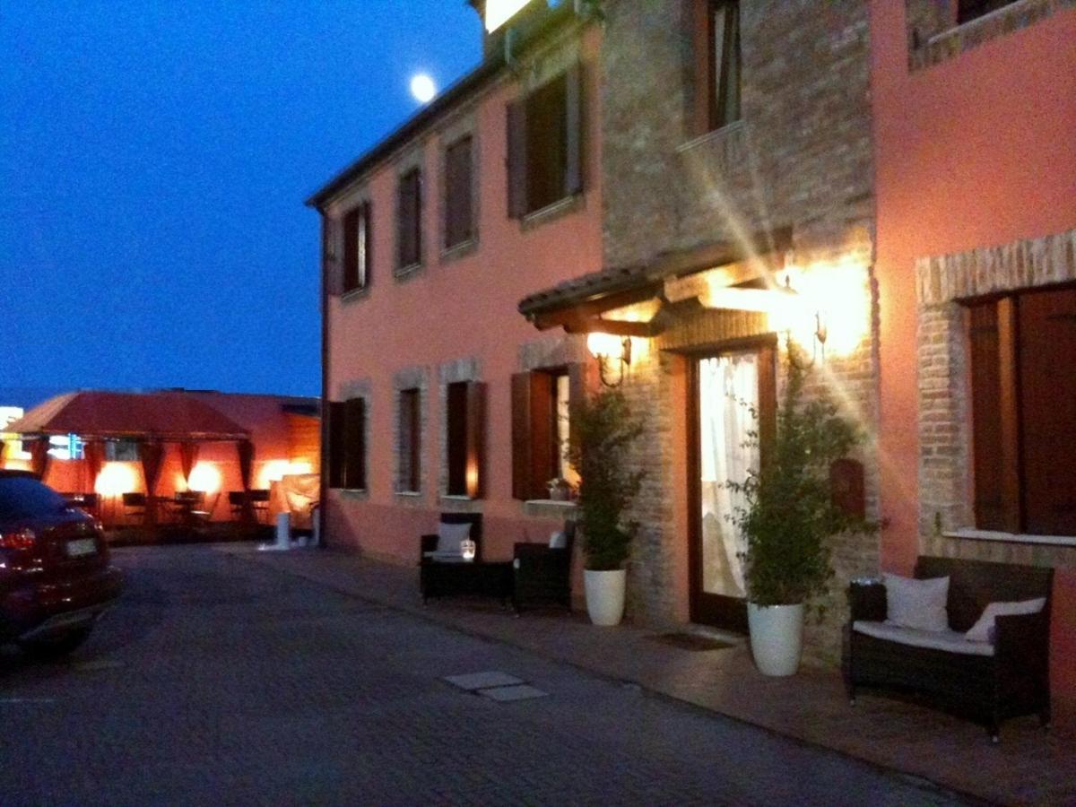Hotel Le Corti Pitstop Ferrara Zewnętrze zdjęcie