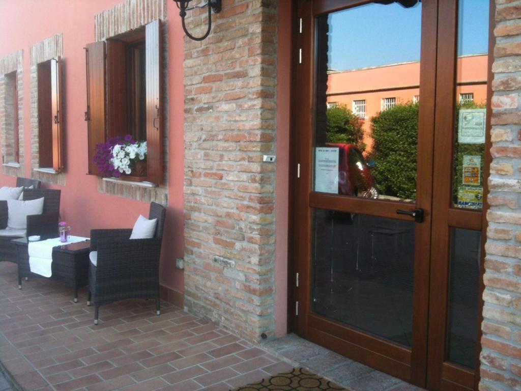 Hotel Le Corti Pitstop Ferrara Zewnętrze zdjęcie