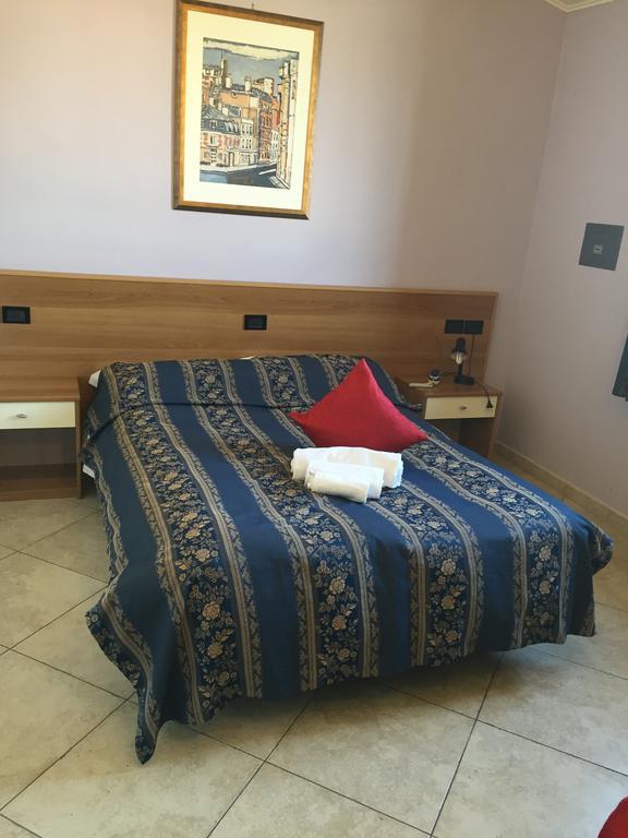 Hotel Le Corti Pitstop Ferrara Zewnętrze zdjęcie