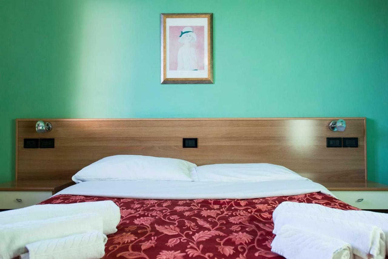 Hotel Le Corti Pitstop Ferrara Zewnętrze zdjęcie